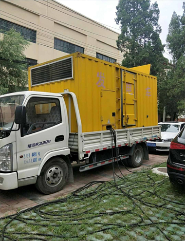 崇仁发电车出租-柴油发电机组排烟系统设计要求及其考虑因素